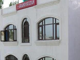 Grand Sultan Ξενοδοχείο Σριναγκάρ Εξωτερικό φωτογραφία
